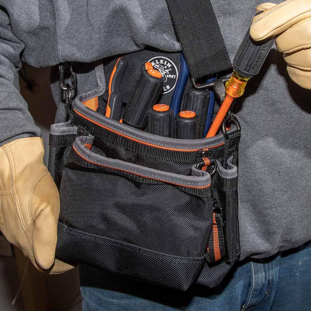 Klein Tools 33736INS - Juego de destornilladores aislados, fabricado en Estados Unidos, destornillador de punta delgada de 1000 V con Phillips, gabinete y puntas cuadradas y un magnetizador, 6 piezas
