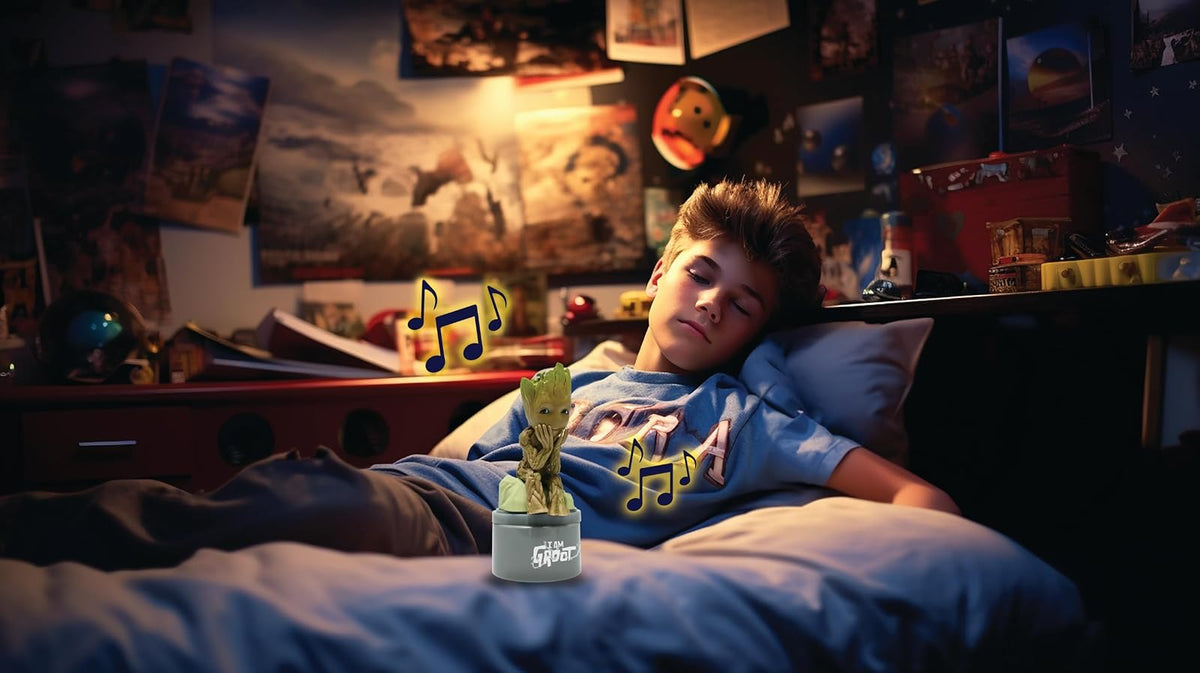 Lexibook, Marvel Guardianes de la Galaxia, Groot Luz de Noche con Altavoz para Dormitorio Infantil, luz Suave, Funciona con Pilas, Gris/marrón, NS01GG