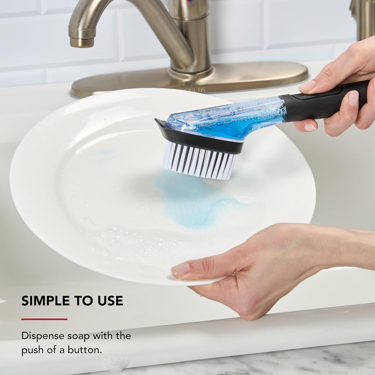 KitchenAid - Cepillo para Polvo dispensador de jabón con Mango fácil de llenar, cerdas de Nailon para una Limpieza Resistente, Mango cómodo para Agarre Antideslizante, Color Negro