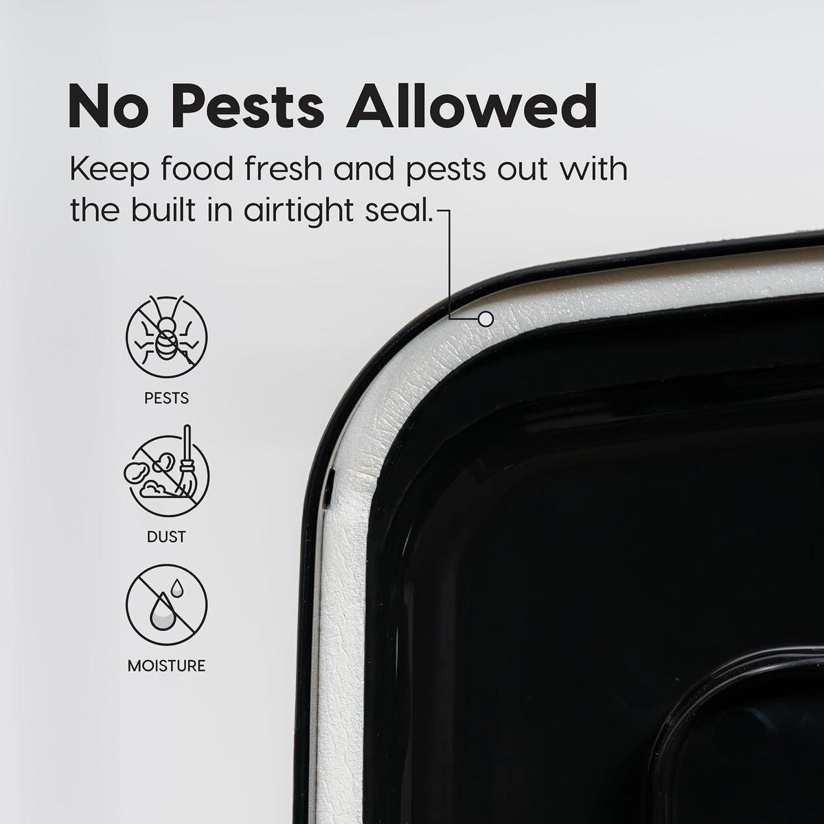 IRIS USA Contenedor para Alimento de Perro, Hasta 13 lb, Humo | Libre de BPA, sello hermético, ideal para comida de gatos, semillas de aves, alimento de pollo, juguetes, premios y pellets