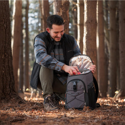 Arctic Zone Titan Deep Freeze - Enfriador de Mochila para 24 latas