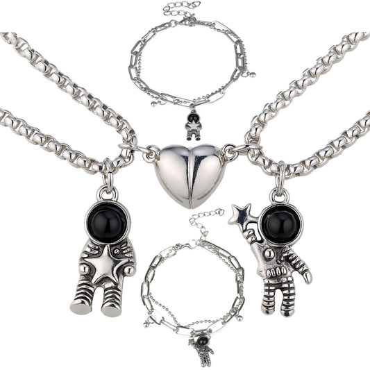 XYPHIELLE Collares de Pareja de Astronautas - Acero Inoxidable con Imán - Regalo Romántico para Novios (Día de San Valentín/Aniversario)