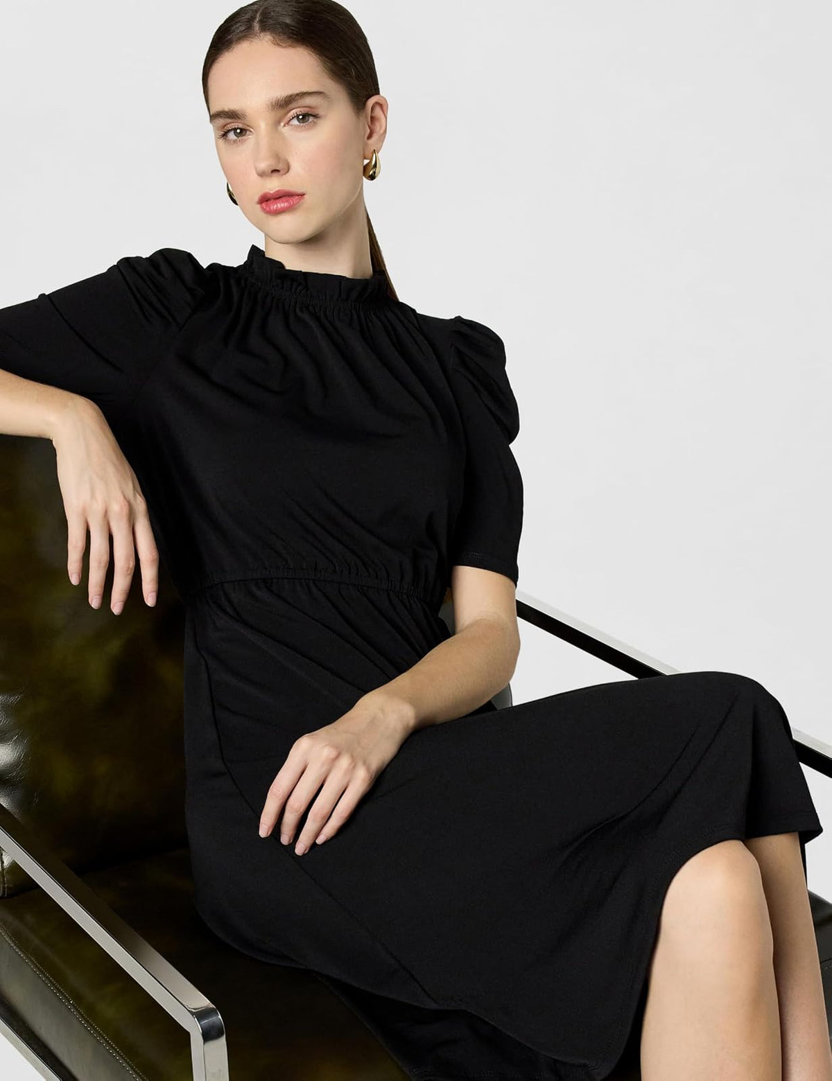 Adrianna Papell Vestido Midi de Punto sólido con Cuello y Volantes y Manga Plisada Vestido Informal Mujer