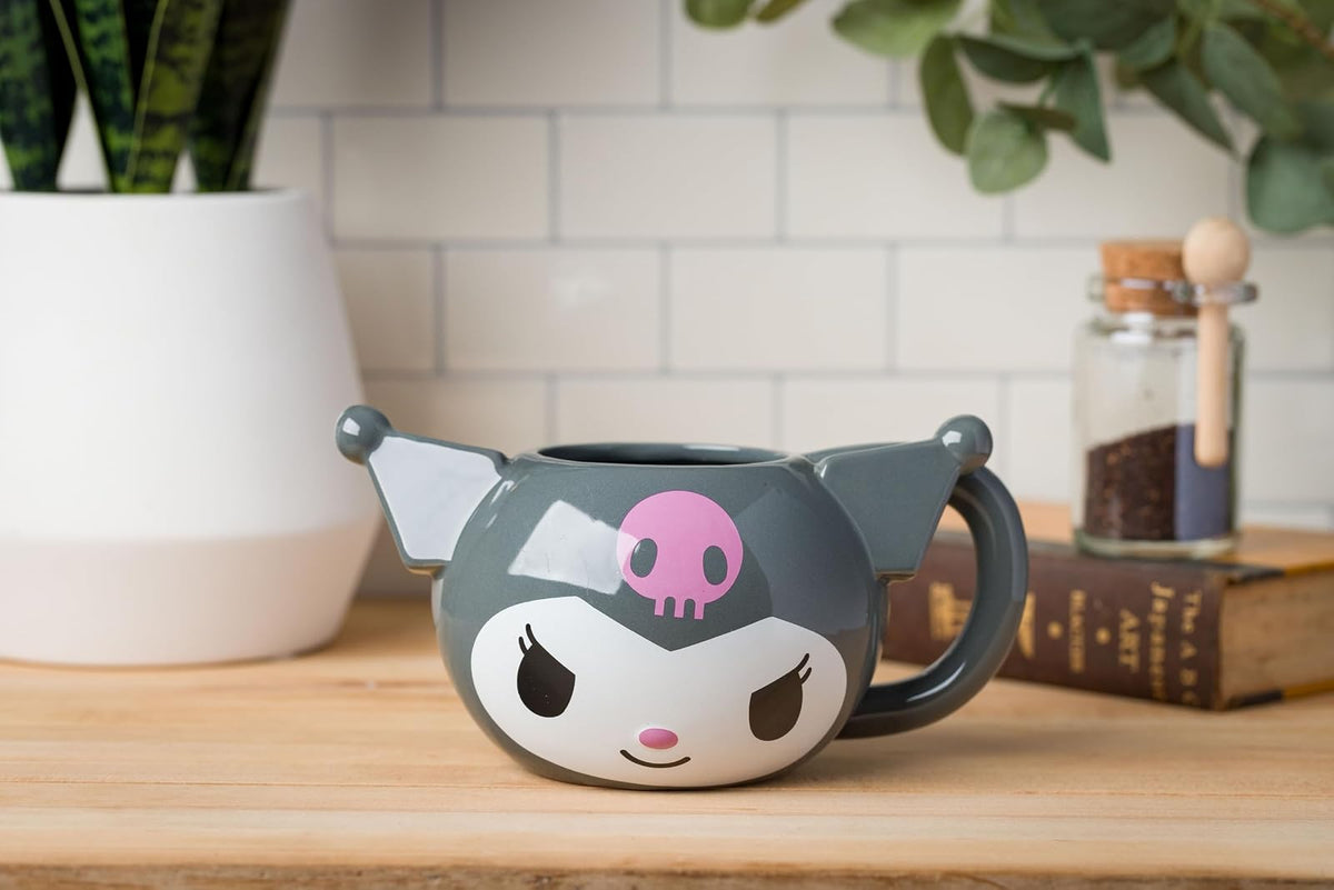 Silver Buffalo Sanrio Hello Kitty and Friends Kuromi - Taza esculpida 3D de cerámica