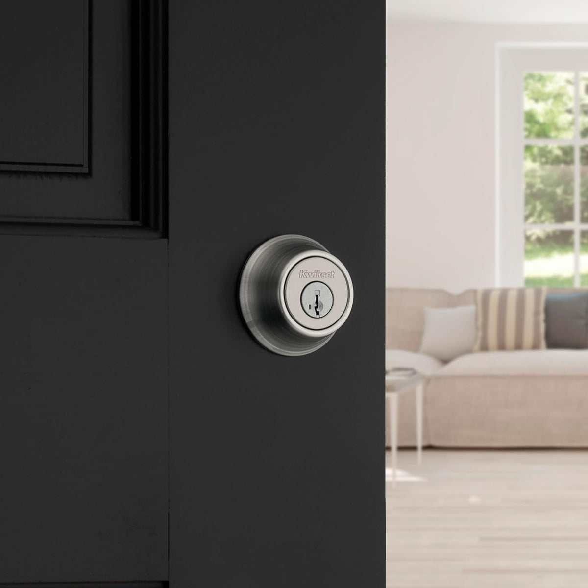 Kwikset 660 - Cerradura de cerrojo para puerta de entrada frontal redonda de níquel satinado, tornillo muerto de un solo cilindro, con protección Microban