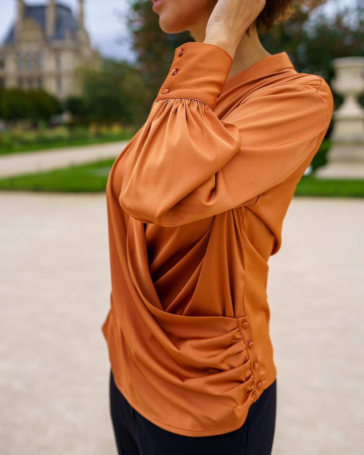 The Drop Top Para Mujer, con Frente Cruzado, Avellana, por @sabthefrenchway