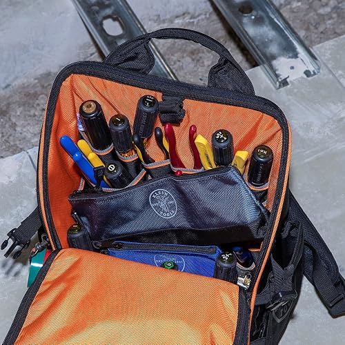 Klein Tools 55569 - Bolsa de Herramientas con Cierre y mosquetones, Parte Inferior Reforzada, Resistente al Agua 1680d, Paquete de 5 tamaños