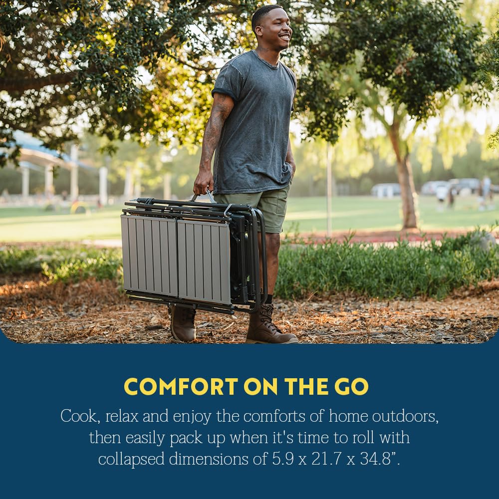 GCI Outdoor Master Cook Station | Mesa de cocina plegable portátil con fregadero de carcasa suave, mesa resistente al calor y poste telescópico, perfecta para viajes de campamento
