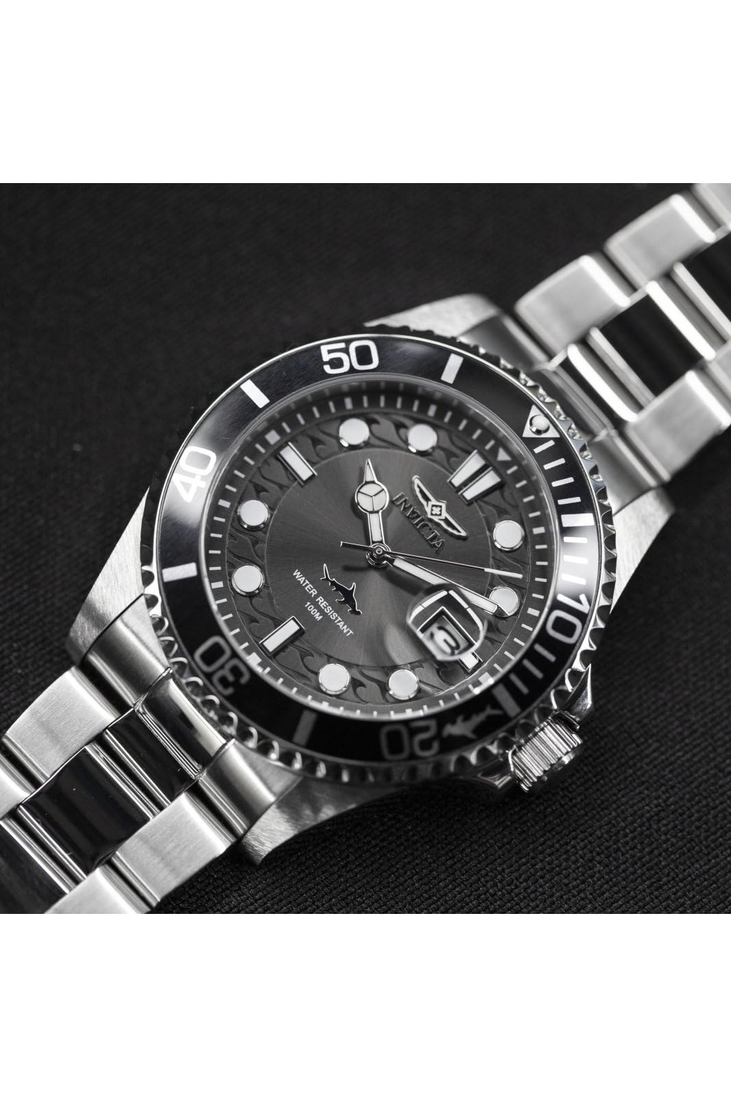 Invicta Pro Diver Reloj de cuarzo para hombre con correa de acero inoxidable, plateado, 22 (Modelo: 30018)