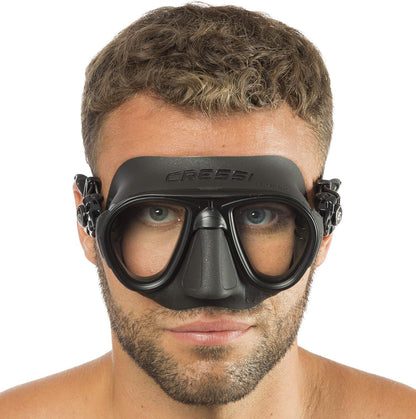Cressi - Máscara de Buceo para Adultos, Tope de Niebla, bajo Volumen, Vista Amplia, Calibre: Fabricada en Italia