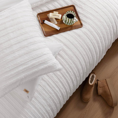 UGG 13079 Kenzie - Juego de edredón de tamaño matrimonial, Suave, Lujoso, Estilo Hotel, cómodo y con Dos Fundas de Almohada, matrimonial/Queen, Nieve