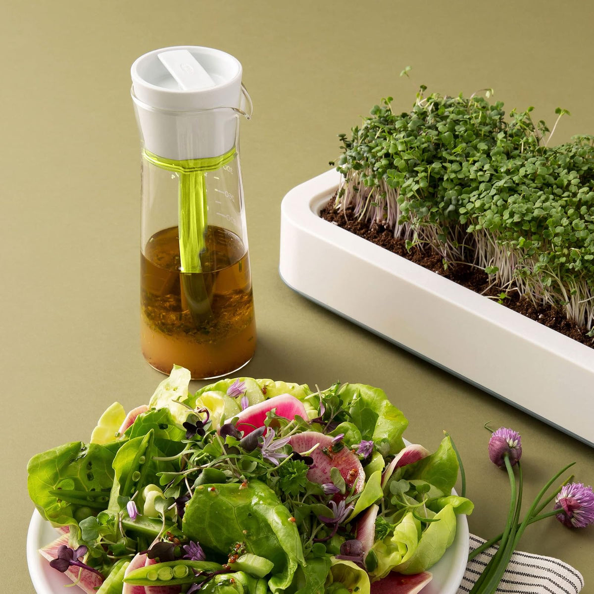 Chef'n Emulstir Salad Dressing Mixer, One Size, Arugula/Meringue