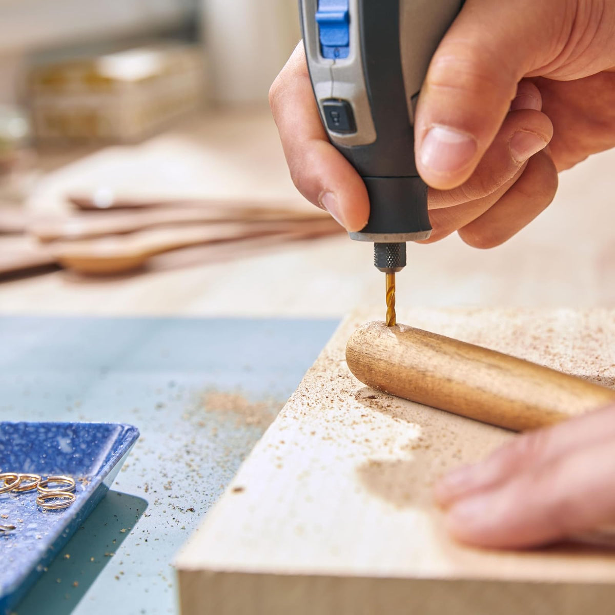 Dremel 628HP - Juego de brocas rotativas con revestimiento de titanio (7 piezas, ideal para perforación de madera y metales blandos)