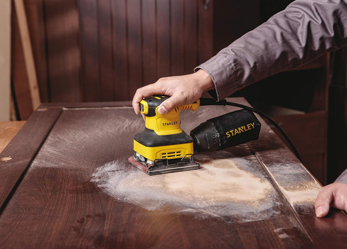 STANLEY Lijadora Orbital de Hoja 1/4" (6mm), 240W, SS24
