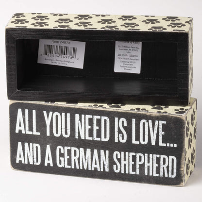 Primitives by Kathy Letrero de Caja, A Dog Doesn´t Care, Pastor alemán, German Shepherd, 6" x 2.50", 1