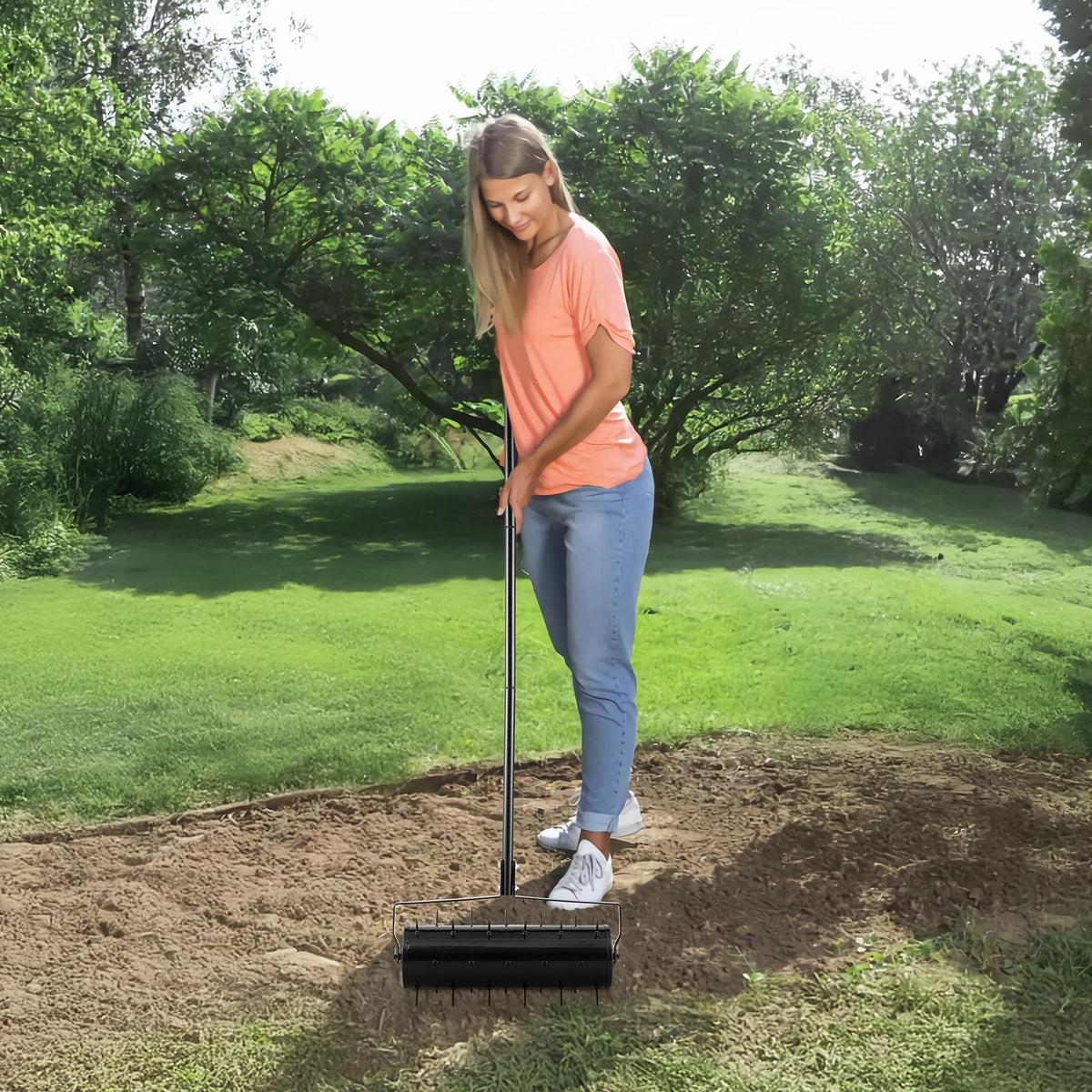 VEVOR Aireador de césped rodante, de 21 pulgadas, aireador manual de alta resistencia con mango desmontable y 33 puntas de hierro, herramienta de aireación de césped rodante para jardín, patio, suelos