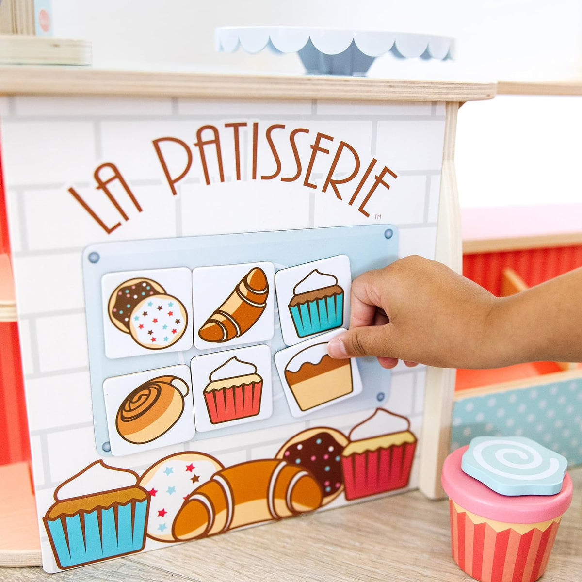 Melissa & Doug Panadería La Patisserie, Juguete de Madera (39 Piezas) - Certificados FSC