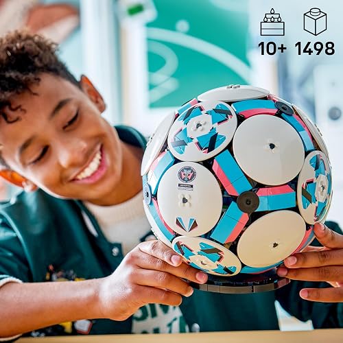 LEGO Editions Balón de Futbol - Model Kit de Construcción para Niños y Niñas, Años 12+ - Regalo para Aficionados al Futbol - Decoración para Recamara - 43019