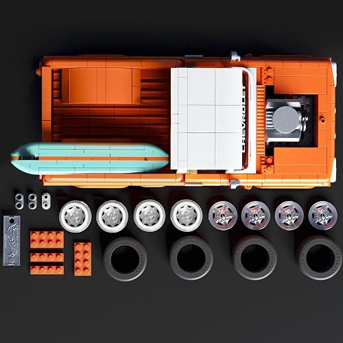 Hot Wheels Brick Shop Juguete de Construcción Custom Chevy '62 Pickup 1:16 | Serie Elite; incluye motor expuesto, calcomanías, placa de colección y auto de metal, para coleccionistas