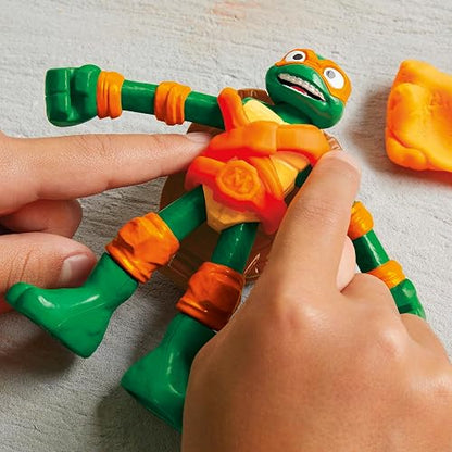 Play-Doh Hasbro Tortugas Ninjas Horno Lanzapizzas - Kit de Manualidades con 1 Figura, Horno para Pizza, Accesorios y 4 Latas niños y niñas a Partir de 4 años