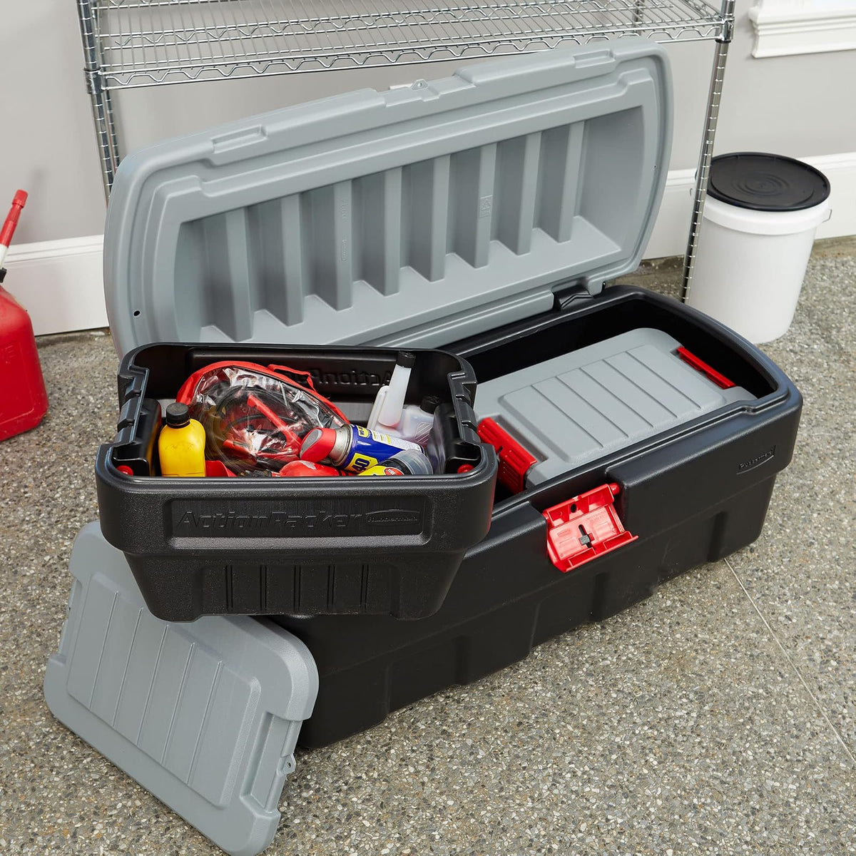 Rubbermaid ActionPacker 48 galones con contenedores de 8 galones anidados, contenedores de almacenamiento bloqueables, industriales, resistentes con tapas