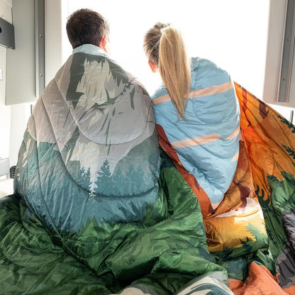 KingCamp Manta de Camping, Manta Portátil Alternativa al Plumón con Botones y Laços para Usarla, Impermeable y Cálida, Ideal para Viajes, Senderismo y Eventos al Aire Libre