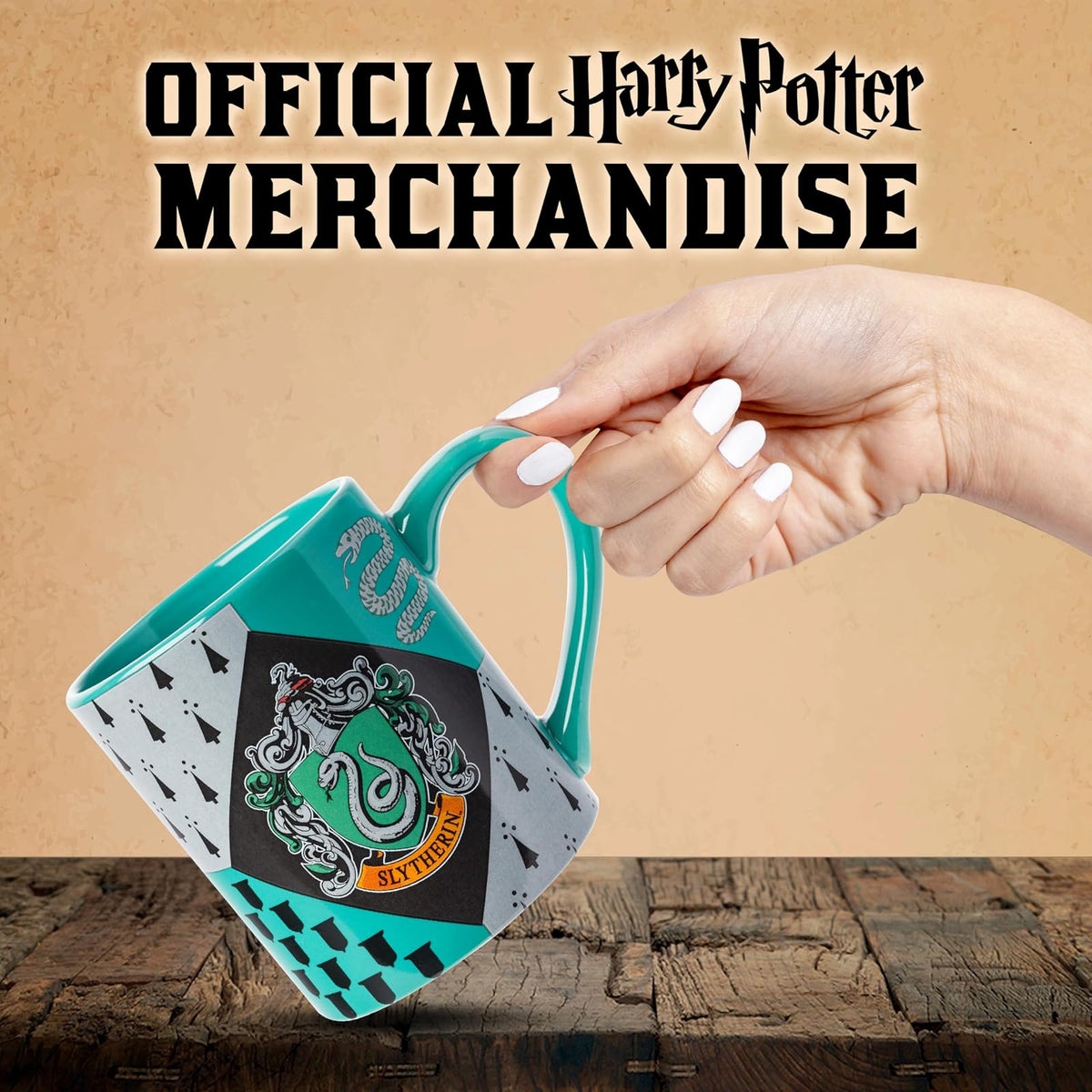 Silver Buffalo HP7032 Harry Potter Taza de cerámica con escudo de Slytherin House, 414 ml