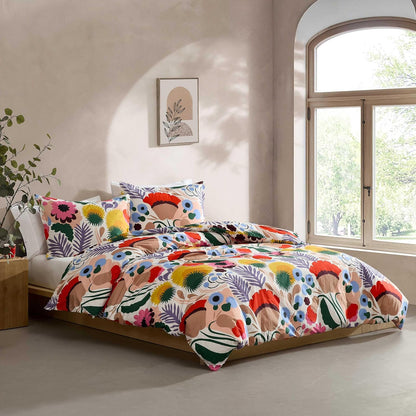 Marimekko - Juego de Funda de edredón matrimonial/Queen, Ropa de Cama Reversible de percal de algodón con Fundas a Juego, decoración Floral para el hogar (Ojakellukka Multicolor, matrimonial/Queen)