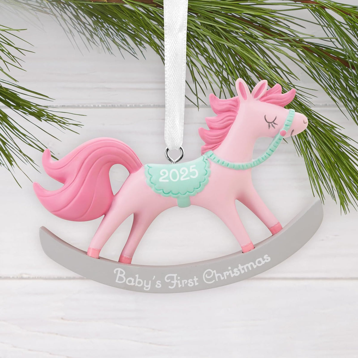 Hallmark - Adornos de Navidad para bebé y niña, Primer Caballo mecedor de Navidad 2025, Regalos para bebés