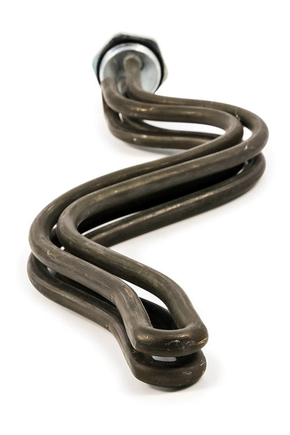 Camco 02962/02963 5500 W 240 V - Elemento calentador de agua de ondulación de cal con rosca de densidad ultra baja de vatios
