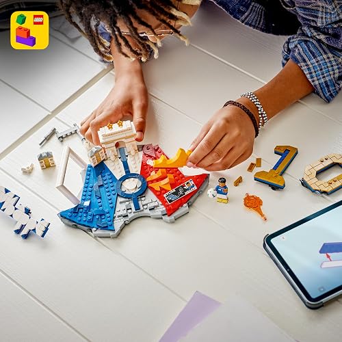 Lego Editions Kylian Mbappé: Fenómenos del Futbol – Set de Construcción – Decoración Inspirada en el Futbol con Placa – Regalo para Niños y Niñas – con Minifigura Lego – 43013