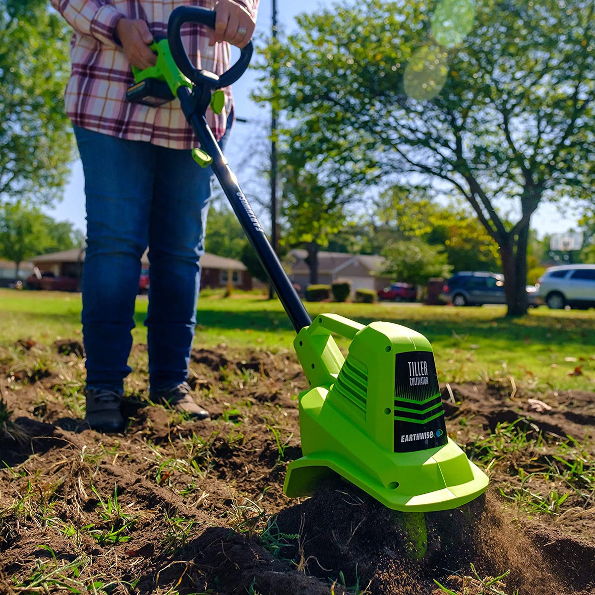 Earthwise Power Tools by ALM TC70020IT - Cultivador eléctrico inalámbrico de jardín de 20 voltios, 7.5 Pulgadas, (batería de 2 AH y Cargador rápido Incluido), Verde