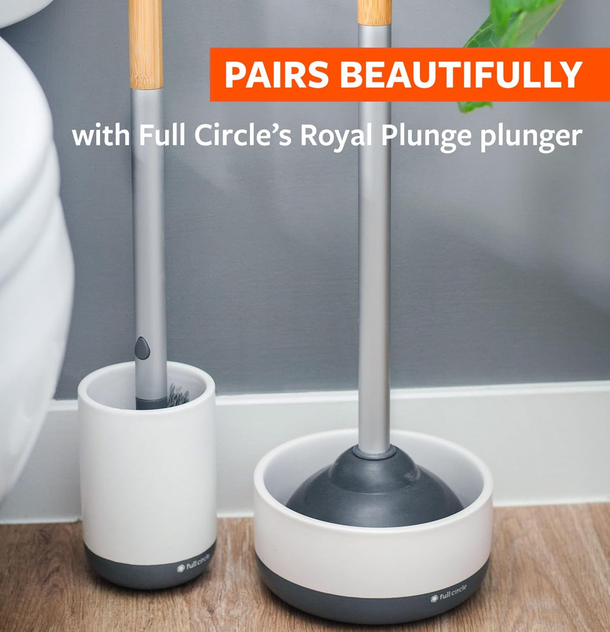 Full Circle Scrub Queen, cepillo para polvo de baño con soporte de cerámica y disco de tierra de diatomeas para prevención de moho y moho, limpiador de inodoro más higiénico, cabezal reemplazable