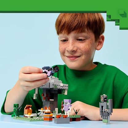 LEGO Minecraft El Jardín Pálido – Set de Construcción – Bioma Minecraft para Niños y Niñas Mayores de 7 años – Figuras de Hombre Polilla, Creeper, Esqueleto y Crepitante – 21586