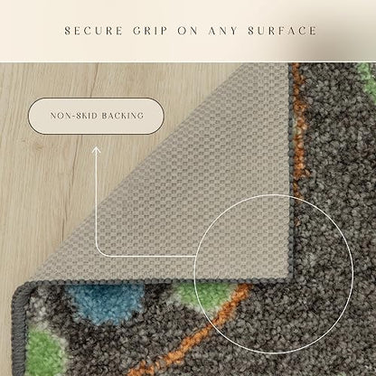Maples Rugs Reggie - Alfombra Floral para Corredor, Fabricada en Estados Unidos, Lavable, Antideslizante para Cocina, Pasillo y lavandería, 2 pies 6 Pulgadas x 6 pies, Gris Oscuro