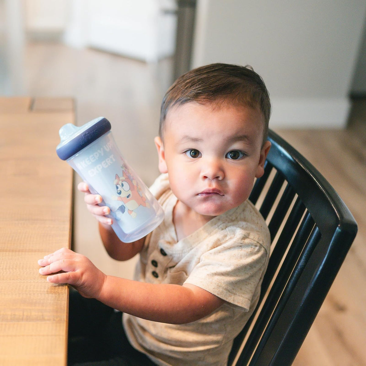 The First Years Tazas para sorbos azules aisladas - tazas para niños pequeños a prueba de derrames y aptas para lavavajillas - para edades de 12 meses en adelante - 9 onzas - 2 unidades