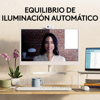 Logitech Brio 100, Webcam 1080p FullHD para Reuniones, Webcam para Streaming, Equilibrio de Iluminación Automático, Micrófono Integrado, Tapa de Privacidad, USB-A, Color Blanco