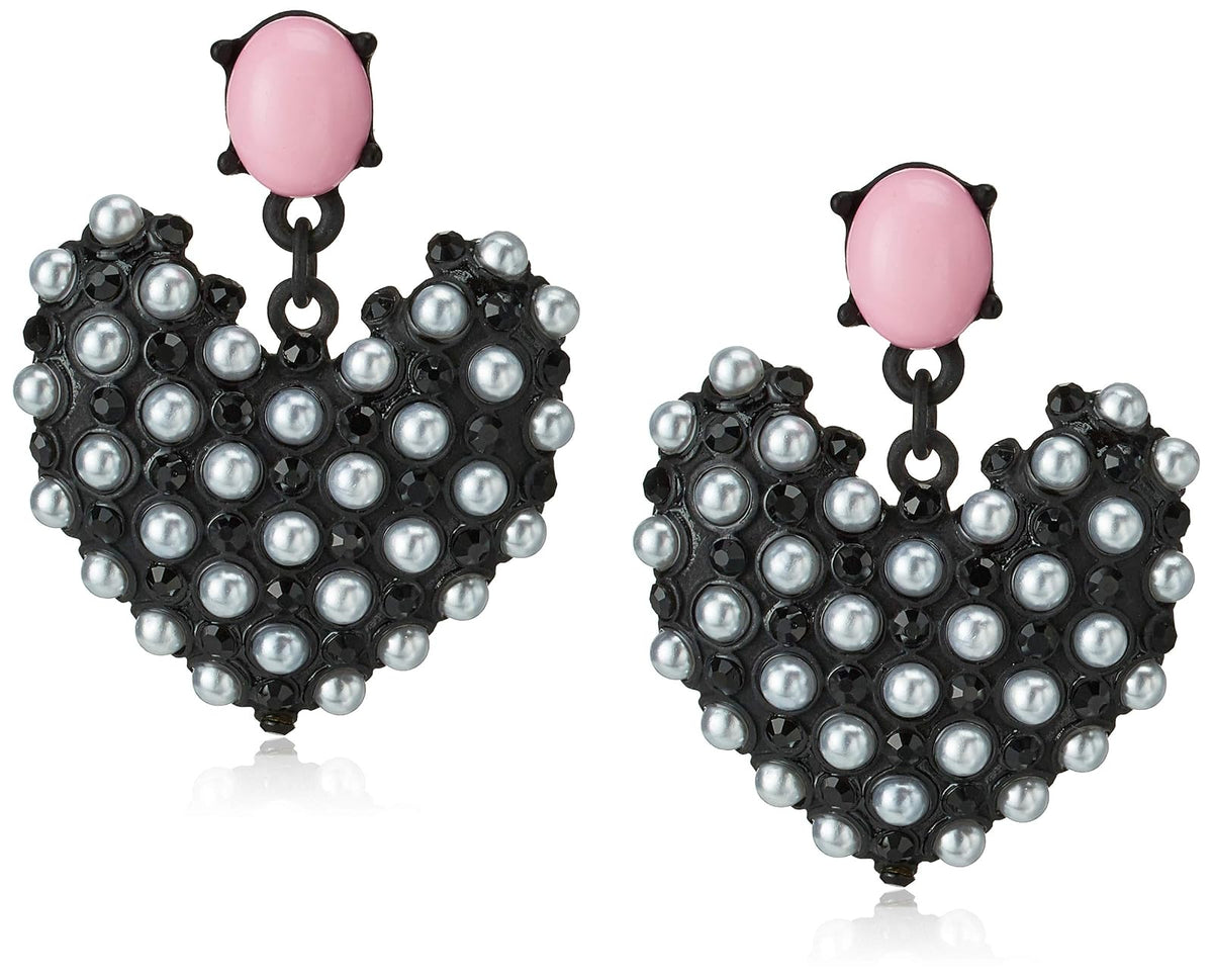 Betsey Johnson - arete colgantes de corazón