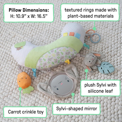 Ingenuity Cojín para el Juego Boca Abajo Cozy Prop Sylvi, Multisensorial, 4 Juguetes Desmontables, a Partir de Recién Nacidos - Conejito de Peluche