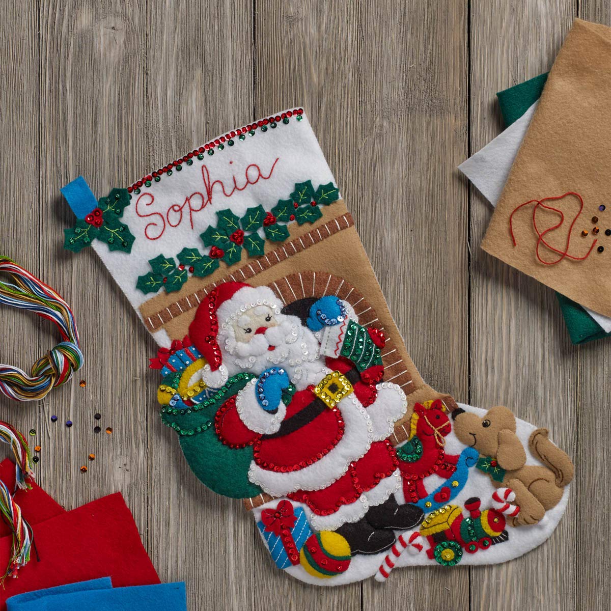 Bucilla Kit de Calcetín de Fieltro para Visitar a Santa | 18 pulgadas, diseño navideño, kit completo de bordado, apropiado para todos los niveles
