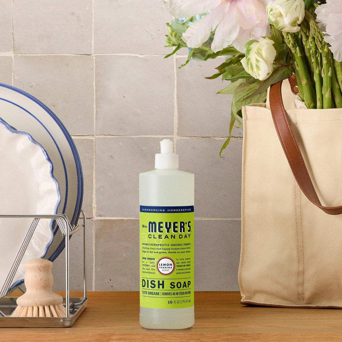 Mrs. Meyer’s Jabón para Trastes Líquido Limón Verbena 473 ml, Dish Soap con Ingredientes Naturales, Aroma Fresco Refrescante Poder Desengrasante, Sin Parabenos, Cruelty Free