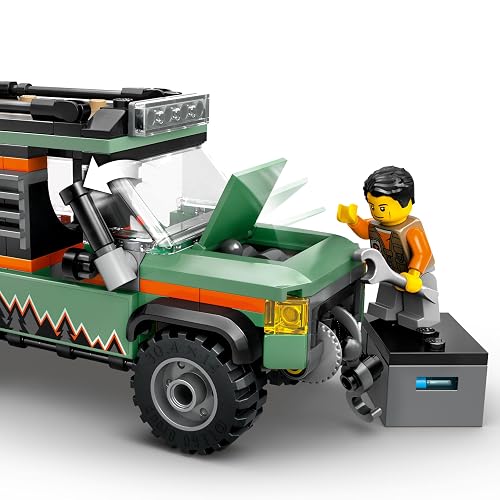 LEGO® City Vagoneta Todoterreno 4x4 de Montaña Juguete de construcción de vehículo para Mayores de 6 años, Divertido Regalo para niños y niñas, con una minifigura y Accesorios 60447