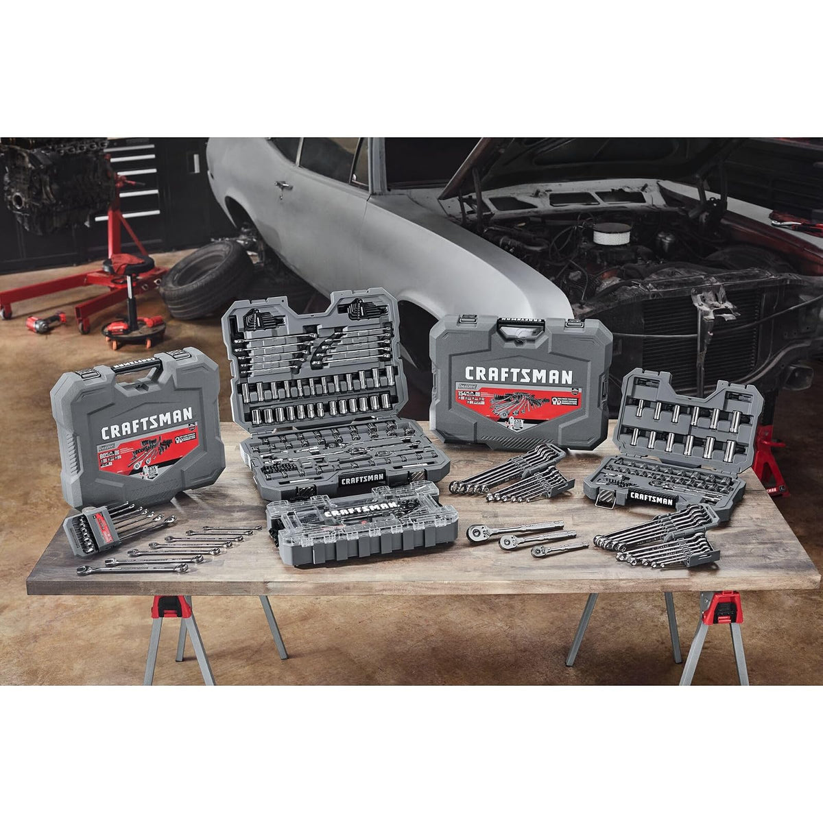 CRAFTSMAN OVERDRIVE Juego de herramientas mecánicas cromadas color pavonado de 121 piezas, estándar SAE/juego de dados métricos, con estuche rígido (CMMT99121L)