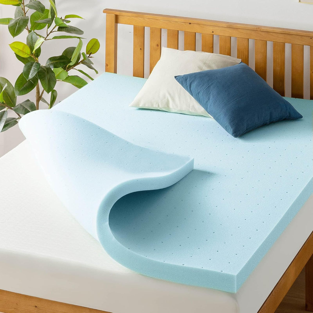 Best Price - Colchón de Espuma viscoelástica ventilada de 3 Pulgadas, infusión de Gel refrigerante, Certificado CertiPUR-US, Cal King, Esencial para recámara, Azul