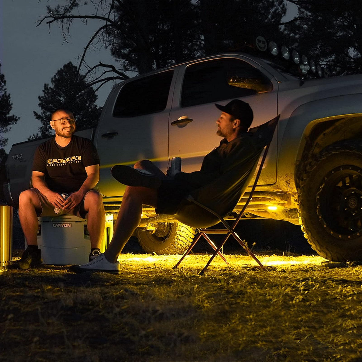 KC 1360 Cyclone V2 LED Luz Única para Todoterreno Lente Ámbar Haz de Inundación 5W, Negro