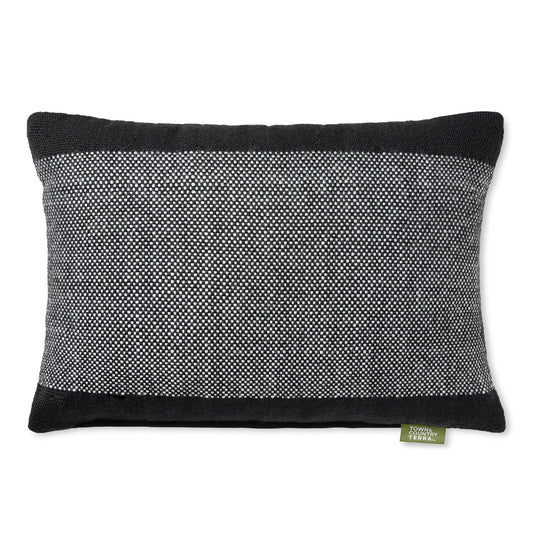 TOWN & COUNTRY TERRA - Almohada Decorativa para Interiores y Exteriores, 14 x 20 Pulgadas, Negro/Marfil