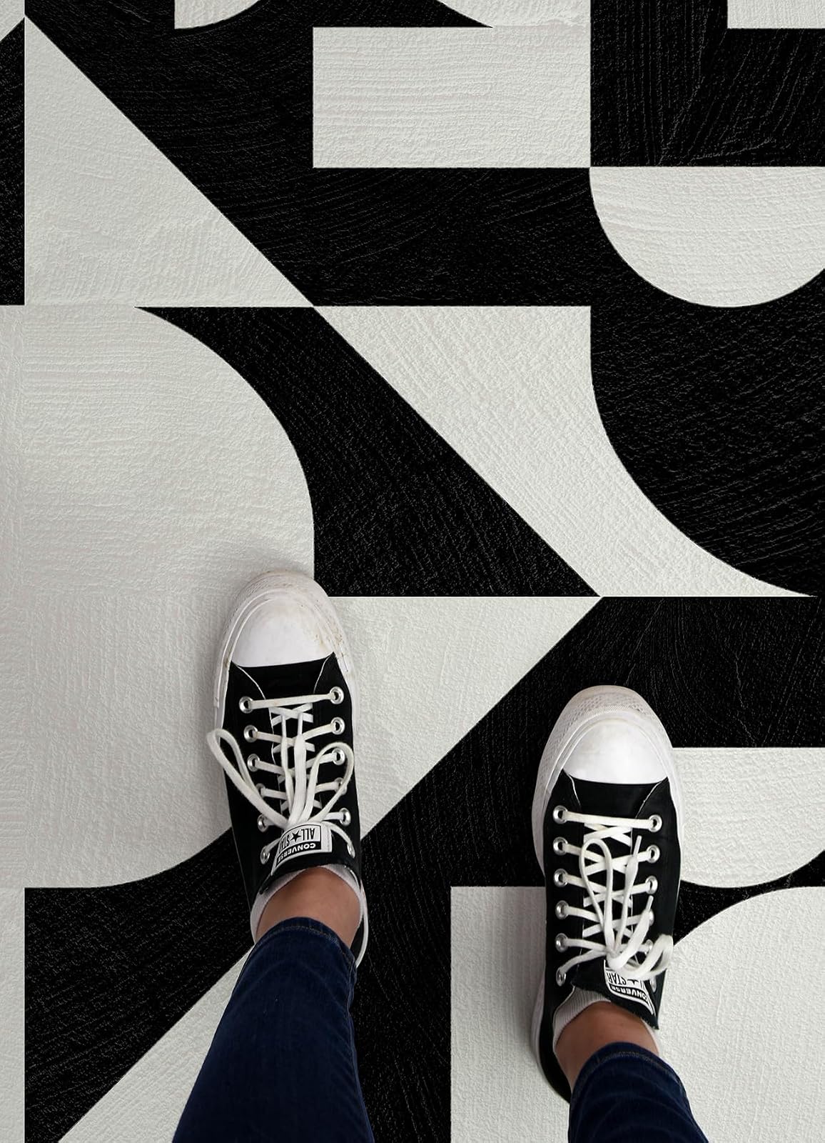FloorPops x Very Gay Paint Gia - Azulejos métricos para despegar y pegar en blanco y negro, FP6334