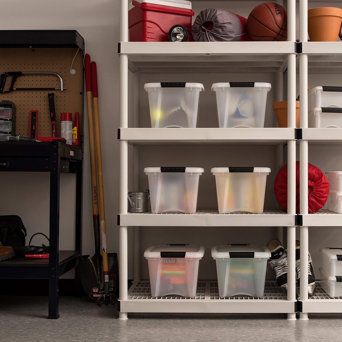 IRIS USA 6 Contenedores de 19 Qt con Tapa, Perla | Oculta el contenido para una apariencia limpia. Ideal para ropa de cama, decoración y clóset. Diseño anidable.
