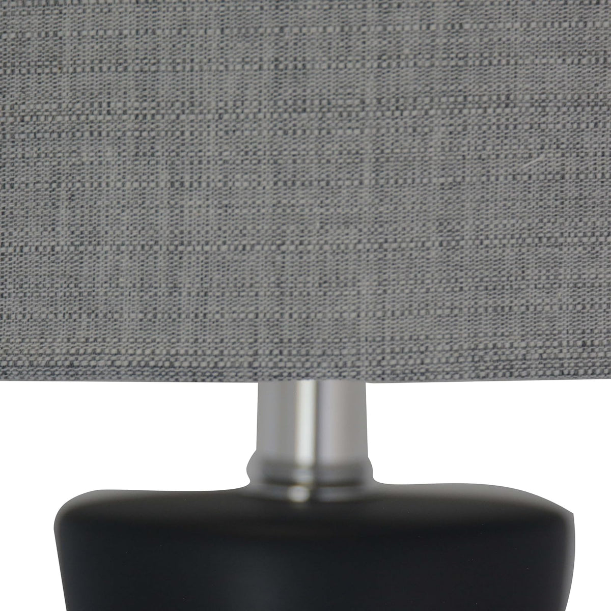 Luzerna CM-0057 Lámpara De Buro Xana, Color Negro Mate, 1 Unidad