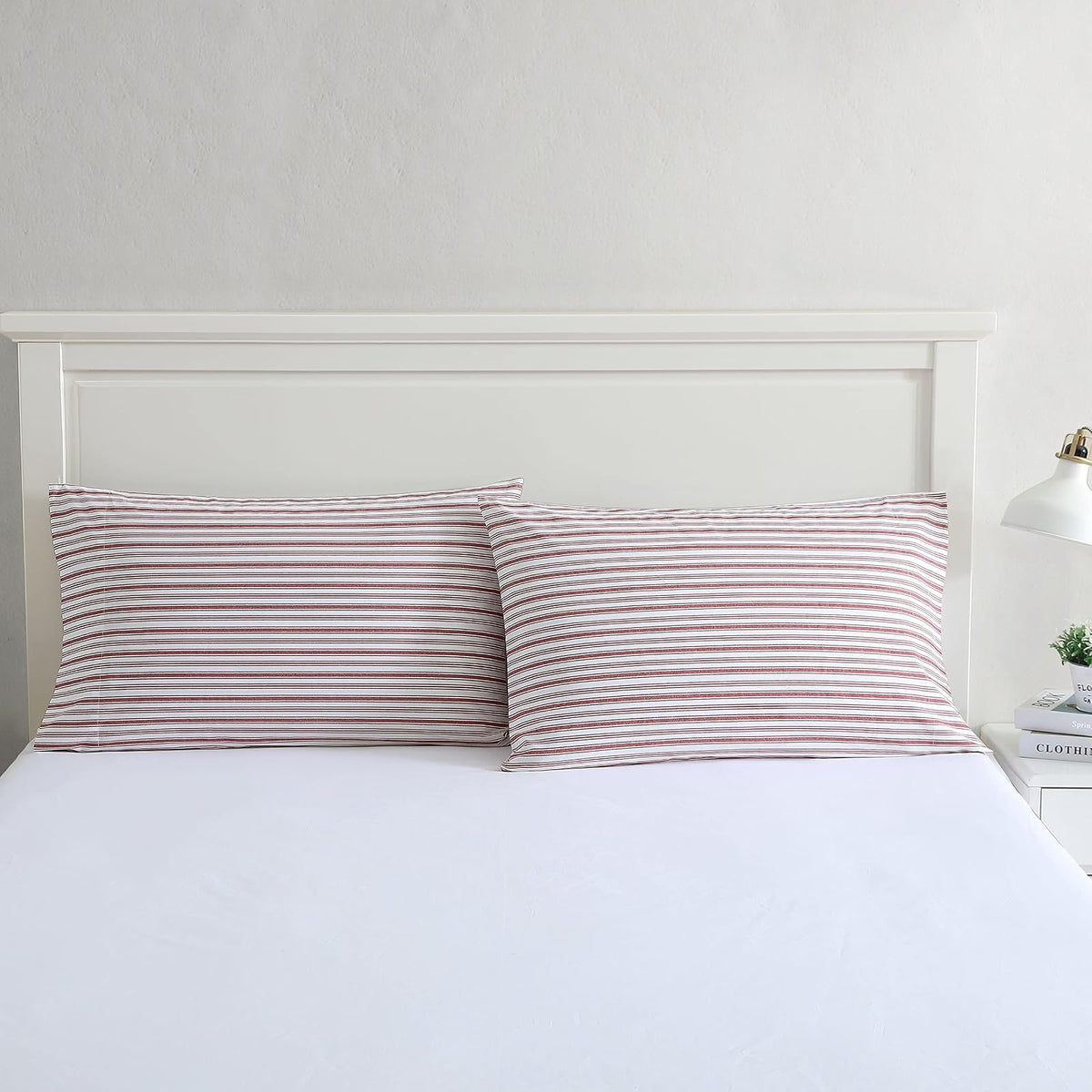 Nautica - Juego de Funda de Almohada estándar, 2 Piezas, Ropa de Cama de percal de algodón, decoración Casual para el hogar (Rayas Rojas, 20 x 30 Pulgadas)